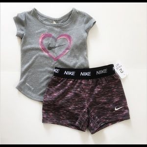 ♦️NWT Nike Heart swoosh logo shorts & Tee 12M